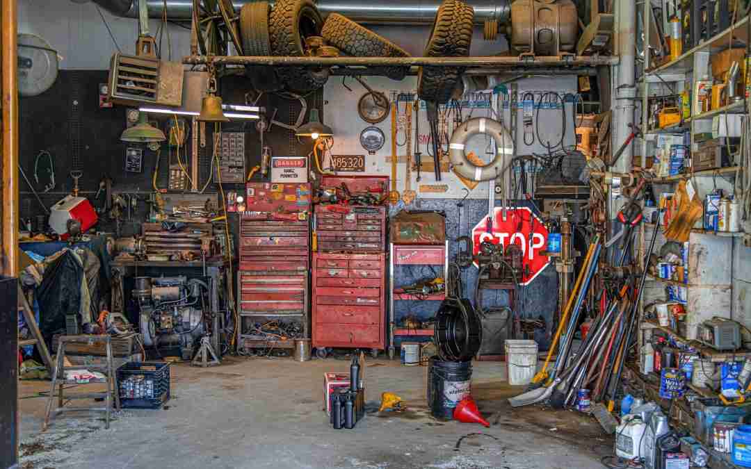 Preppers vs. Hoarders: Unraveling the Key Differences